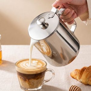 Jarra Barista de Acero Inoxidable 900 ml con Tapa